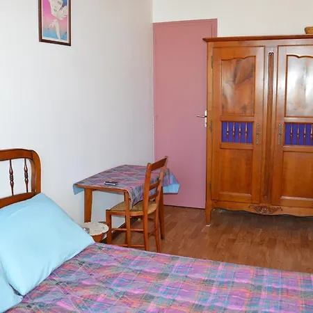 Maison Familiale A Deux Pas De La Plage, Ideale Pour 6 Pers. Avec Terrasse A Jean De Monts - Fr-1-323-480 * Saint-Jean-de-Monts