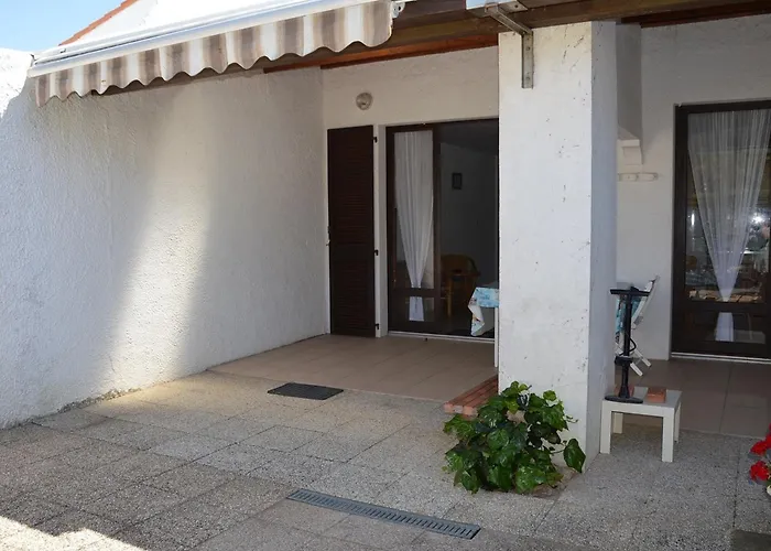 Maison Familiale A Deux Pas De La Plage, Ideale Pour 6 Pers. Avec Terrasse A Jean De Monts - Fr-1-323-480 * Saint-Jean-de-Monts